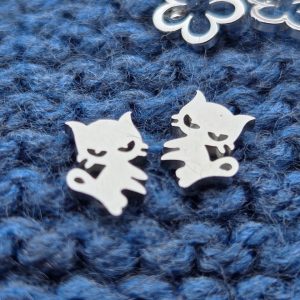 feisty cat studs